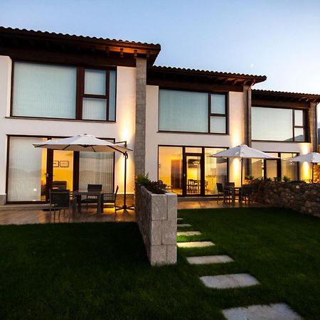 Bufones De Pria Apartamentos Rurales Garaña Exteriör bild