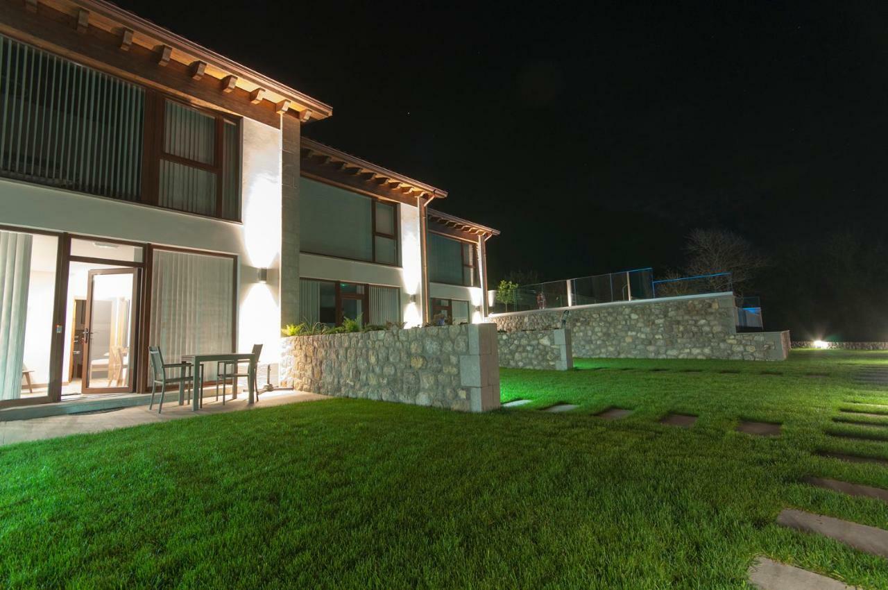 Bufones De Pria Apartamentos Rurales Garaña Exteriör bild